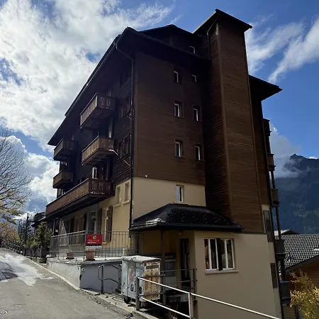 Schweizerhof 4 * Wengen